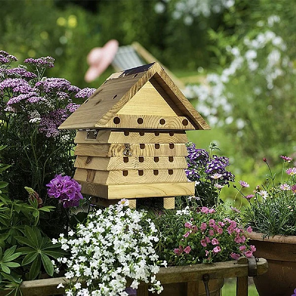 Wildlife World Interactive Solitary Bee Hive - Image 2
