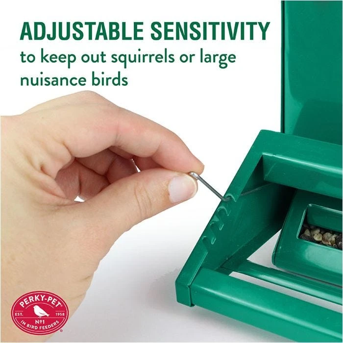 Perky-PetĀ® Squirrel-Be-Gone II Home Style Wild Bird Feeder - Image 7