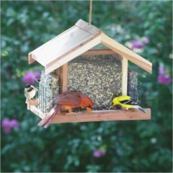 Perky-PetĀ® Deluxe Chalet Cedar Feeder